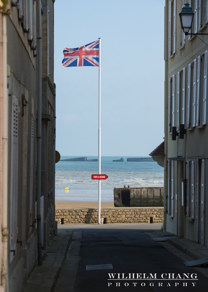 黃金海灘與桑葚人工港 Gold Beach and Mulberry Harbour