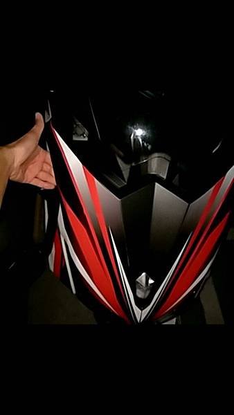 TMAX530拆解車頭大盾