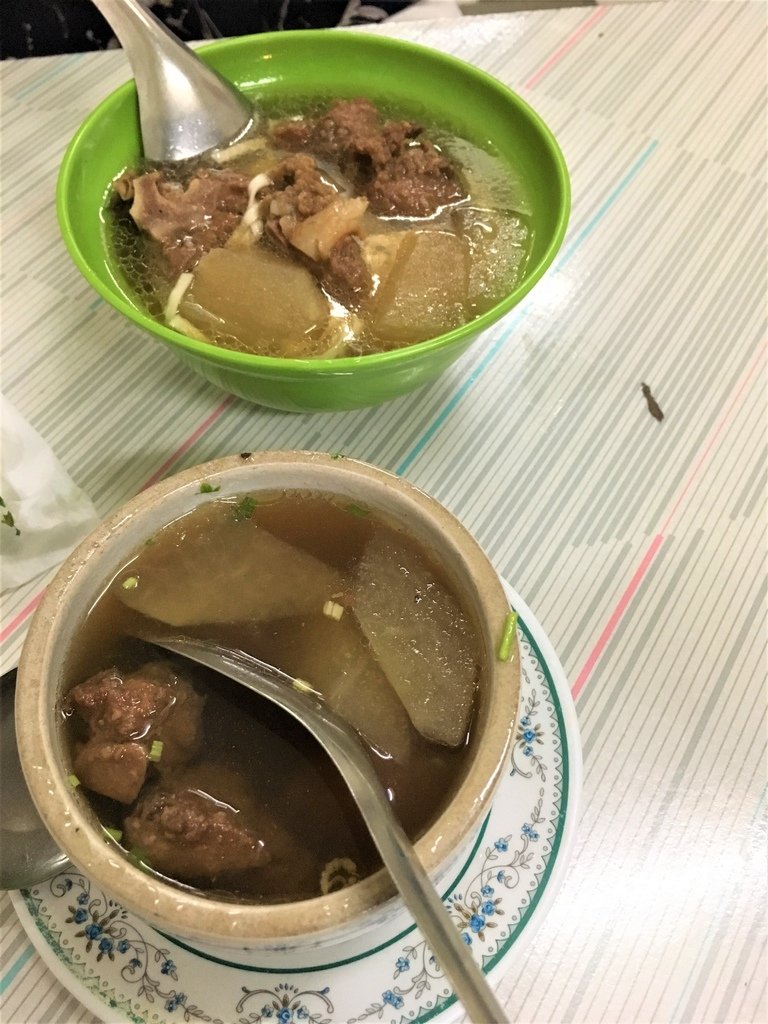 六和巧味排骨酥湯_拾誠實