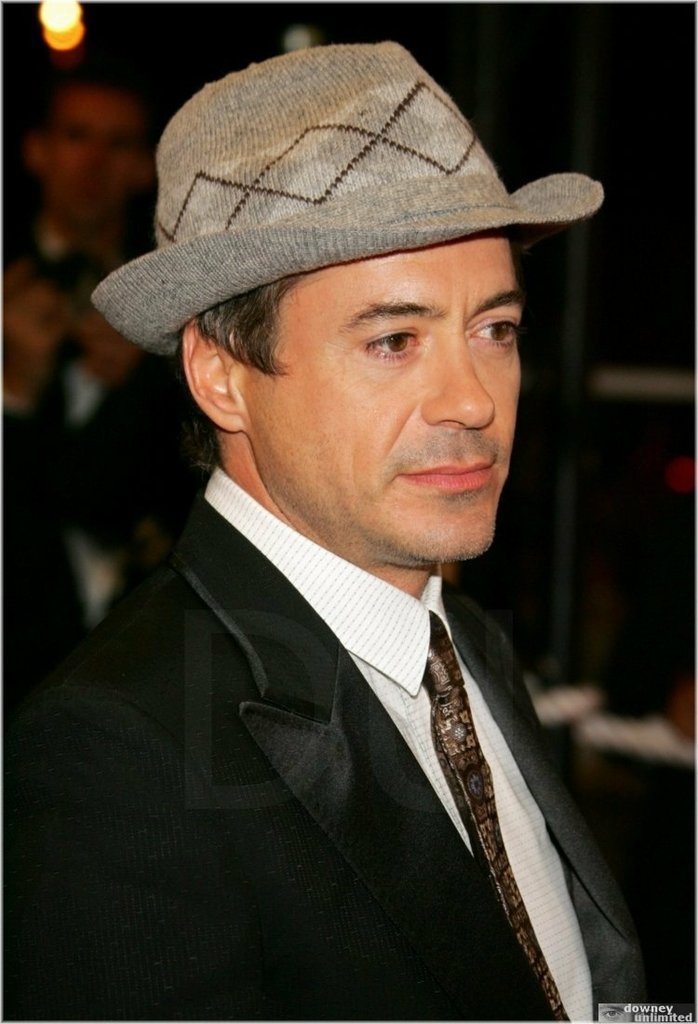 Robert-Downey-Jr-010.jpg