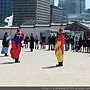 兩隊的將軍開始交接