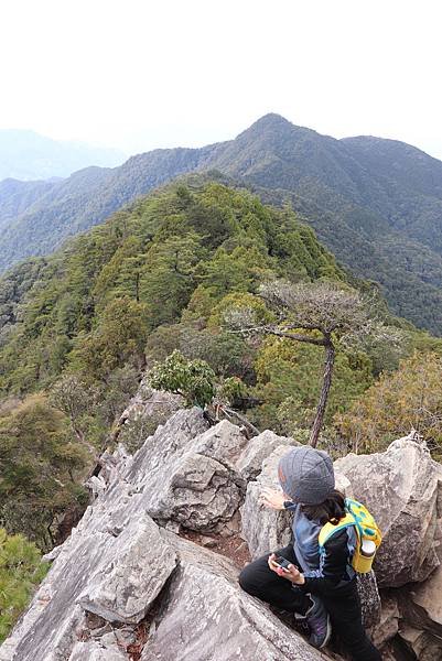 【鳶嘴山】鳶嘴山，全台知名危岩聳壁地形，挑戰驚險峭壁攀岩，走