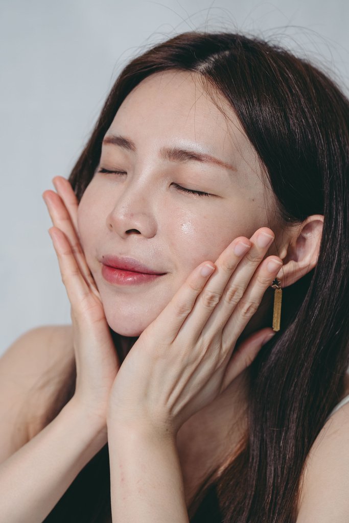 【精華液開箱】PuraVida璞若美得 分子保濕修護液/維他