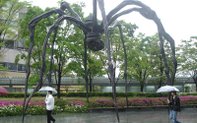 Tokyo07 Spider Sculpture