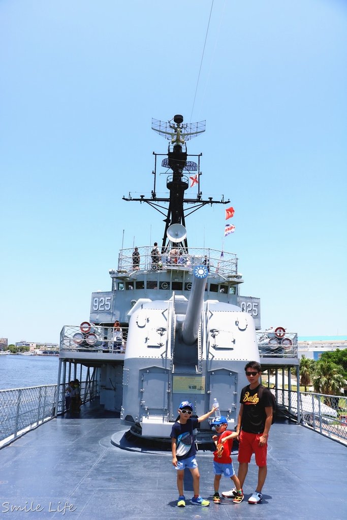 ▌台南景點▌IG打卡熱點。與小鮮肉定情碼頭「安平德陽艦軍艦博物館」