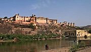 180px-Amber-fort.jpg