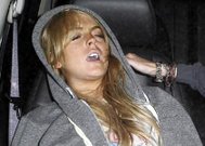 lindsay-lohan-drunk-drunk.jpg