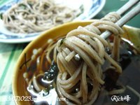 點選縮圖顯示完整照片