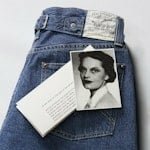 1930年代，Levi&apos;s推出史上第一條專為女性設計的牛仔褲