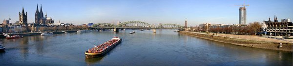 Panorama_cologne_20050114.jpg