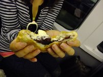 1185-看這飽滿的餡，十勝紅豆和北海道奶油的組合，真是絕配.JPG
