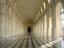 Reggia Venaria Inside.jpg