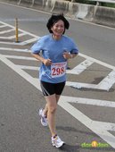 2011苗栗國際馬拉松，配速員首次登場！ (32).jpg