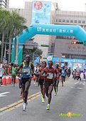 2011富邦台北馬拉松，12萬大軍來勢洶洶！ (3).jpg