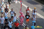 2011富邦台北馬拉松，12萬大軍來勢洶洶！ (16).jpg