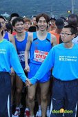 【主題賽事】-『2012 新北市萬金石國際馬拉松，向著細雨迷霧的海岸奔馳吧！』 (3)