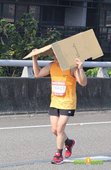 2012臺北國道馬拉松，充滿熱氣的柏油路 (8)
