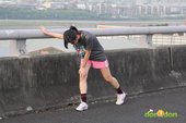 2012臺北國道馬拉松，充滿熱氣的柏油路 (18)
