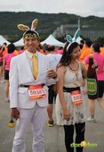 【主題賽事】-『2012PUMA螢光夜跑台北站，一場盛大的螢光party』  (22)