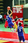 超飛的