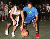 現場球迷挑戰NBA等級籃球威力.jpg