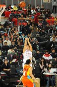 台銀新人賴柏霖初登板表現優異拿下7分3籃板1助攻