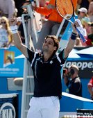 David Ferrer 驚險以 6-7,6-2,3-6,6-2,6-3 擊敗 Ryan Sweeting 晉級第三輪