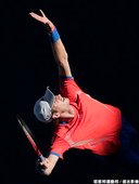 Andy Murray 以 6-1,6-4,6-4 擊敗 Edouard Roger-Vasselin 晉級第三輪