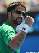 Janko Tipsarevic 以 3-6,6-2,7-6,6-4 擊敗 James Duckworth 晉級第三輪