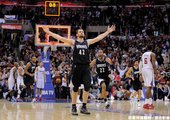 Kevin Love：逆風高飛 Buzzer Beater！