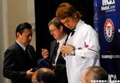 達比修