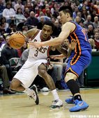 Brandon Jennings VS. 林書豪