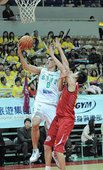 台啤楊敬敏攻下全隊最高19分並抓下7籃板，關鍵時刻罰球得手，帶領球隊獲勝