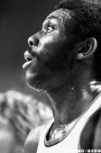 16.Bob McAdoo