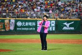 05 倪安東熱唱