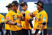 13 兄弟象球員出場