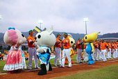 14 統一獅球員出場