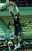 金酒洋將福卡本場比賽拿下17分21籃板，是今日球隊獲勝的重要功臣