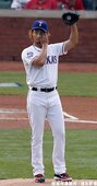 達比修生涯初登板