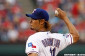 達比修生涯初登板