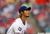 達比修生涯初登板