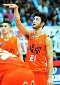 璞園簡浩今日繳出18分7籃板3助攻4抄截的亮眼成績，璞園致勝功臣