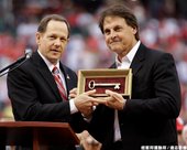 Tony La Russa 球衣退休儀式