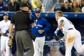 Brett Lawrie　怒砸頭盔被禁賽