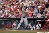 Harper 棒打 Halladay