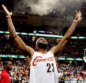 LeBron James --2006年 對巫師  季後賽第一次大三元