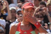 Ana Ivanovic 送給觀眾的飛吻