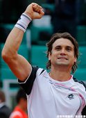 西班牙好手 Ferrer 淘汰英國希望 Murray  晉級四強