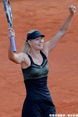 Sharapova 擊敗 Kvitova  ，挺進最後決賽