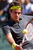 Djokovic 直落三淘汰 Federer  ，與 Nadal 爭奪法網冠軍